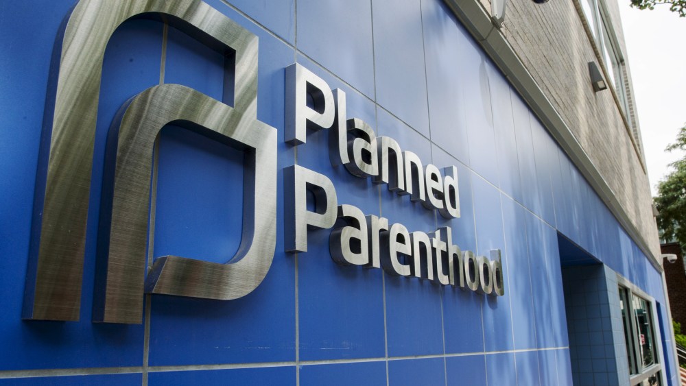 A sign is pictured at the entrance to a Planned Parenthood building in N.Y. on Aug. 31, 2015. (Photo by Lucas Jackson/Reuters)