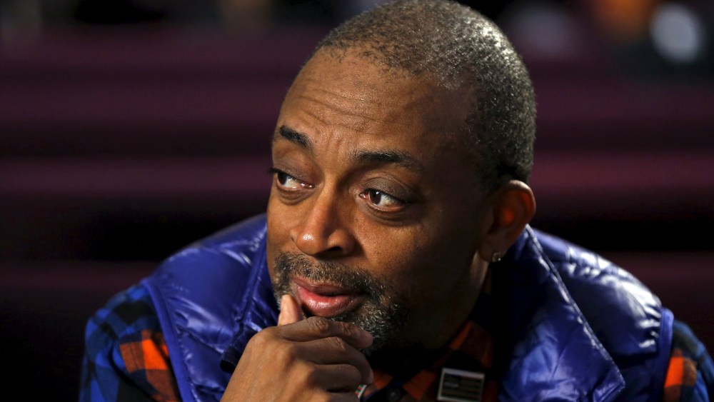 Director Spike Lee attends a mass at Saint Sabina Church in Chicago, Ill., Nov. 22, 2015. (Photo by Jim Young/Reuters)
