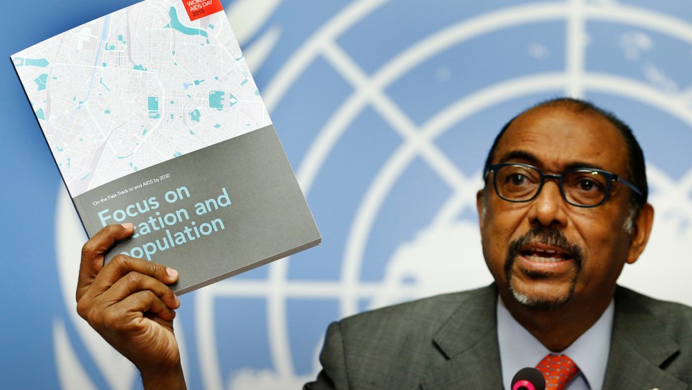 Michel Sidibe, Executive Director of UNAIDS emphasizes a new report during a news conference at the United Nations European headquarters in Geneva, Switzerland, Nov. 24, 2015. (Photo by Denis Balibouse/Reuters)