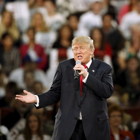 U.S. Republican presidential candidate Donald Trump speaks at a campaign rally at the Iowa State Fairgrounds in Des Moines, Ia., Dec. 11, 2015. (Photo by Scott Morgan/Reuters)