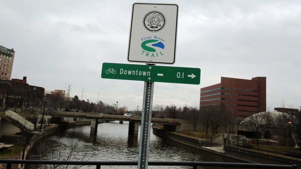 A Flint River sign is seen in Flint, Mich., Dec. 16, 2015. (Photo by Rebecca Cook/Reuters)