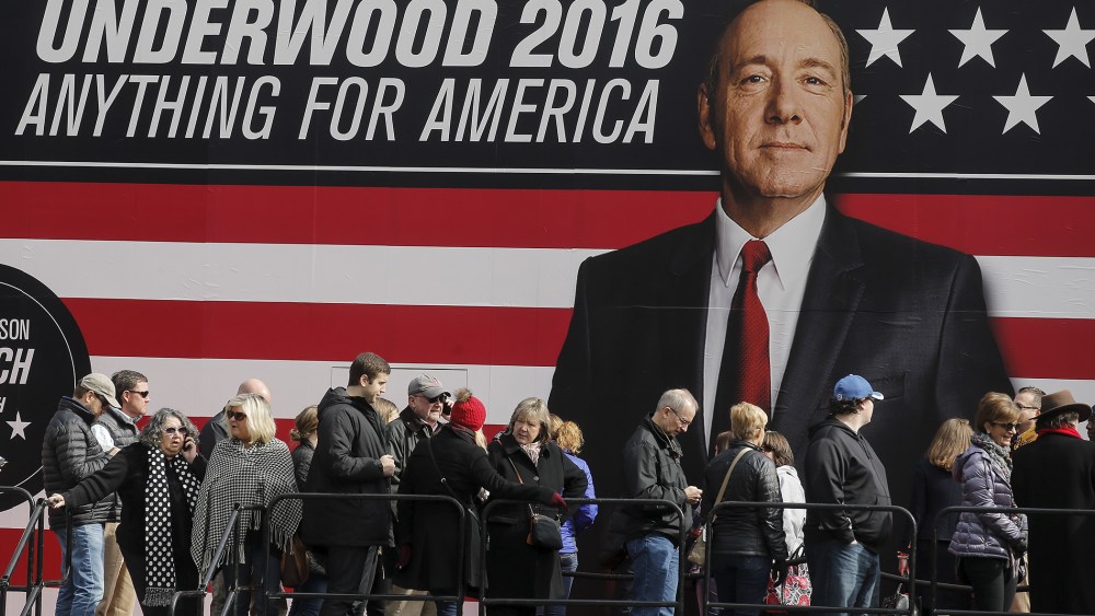 People line up outside a "House of Cards" guerrilla marketing campaign in Greenville, S.C., Feb. 12, 2016. Actor Kevin Spacey plays the role of Frank Underwood in the Netflix series. (Photo by Carlo Allegri/Reuters)
