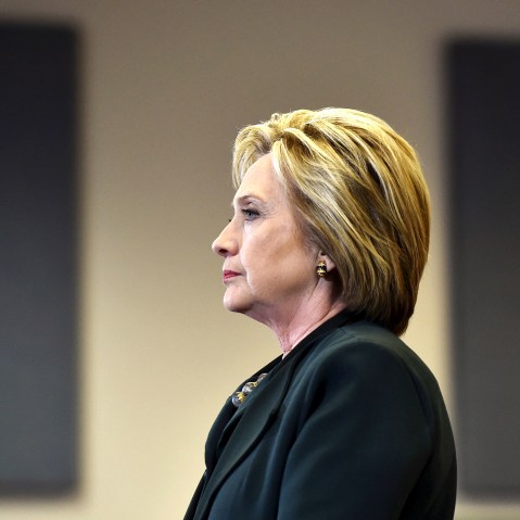U.S. Democratic presidential candidate Hillary Clinton speaks with students at Del Sol High School in Las Vegas, Nev., on Feb. 19, 2016. (Photo by David Becker/Reuters)