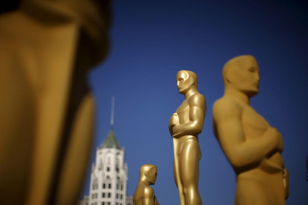 Oscar statues are painted outside the entrance to the Dolby Theatre as preparations continue for the 88th Academy Awards in Hollywood, Calif., Feb. 25, 2016. (Photo by Lucy Nicholson/Reuters)