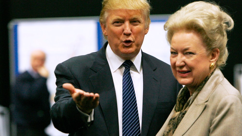 Donald Trump with his sister Maryanne Trump Barry, during a break in proceedings of the Aberdeenshire Council inquiry into his plans for a golf resort, Aberdeen, northeast Scotland June 10, 2008. (Photo by David Moir/Reuters)