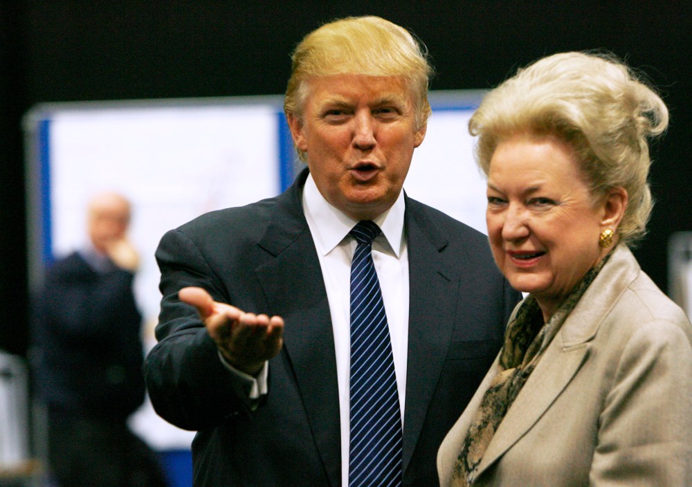 Donald Trump with his sister Maryanne Trump Barry, during a break in proceedings of the Aberdeenshire Council inquiry into his plans for a golf resort, Aberdeen, northeast Scotland June 10, 2008. (Photo by David Moir/Reuters)
