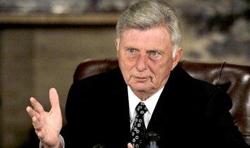 Arkansas Gov. Mike Beebe (D)