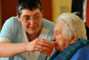 Obama admin boosts home care workers