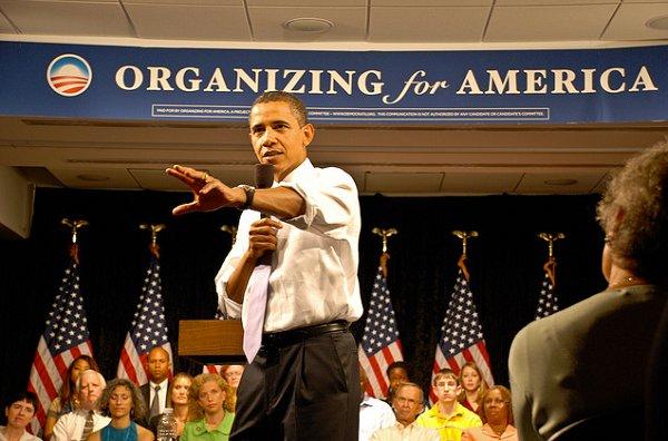 Obama campaign structure relaunches as new political group