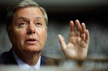 Lindsey Graham struggles with fiscal basics