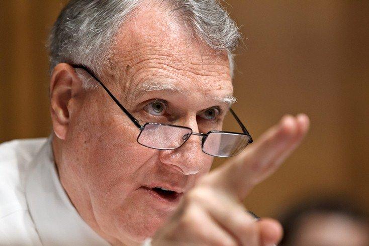 Top GOP senator floats idea of impeaching Obama