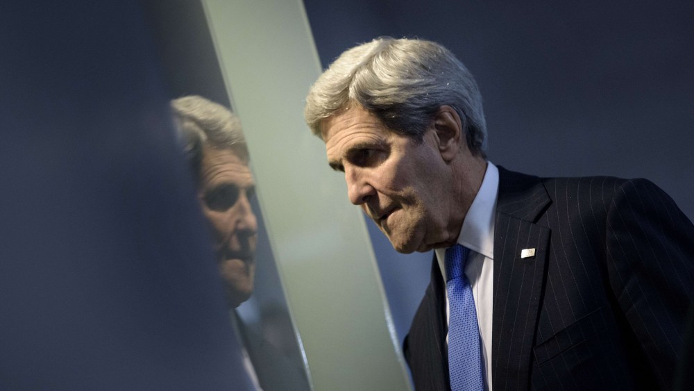 US Secretary of State John Kerry arrives for a closed briefing on Capitol Hill on Nov. 19, 2015 in Washington, D.C. (Photo by Brendan Smialowski/AFP/Getty)