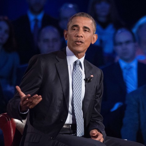 US President Barack Obama speaks at a town hall meeting on reducing gun violence at George Mason University in Fairfax, Va, on Jan. 7, 2016. (Photo by Nicholas Kamm/AFP/Getty)