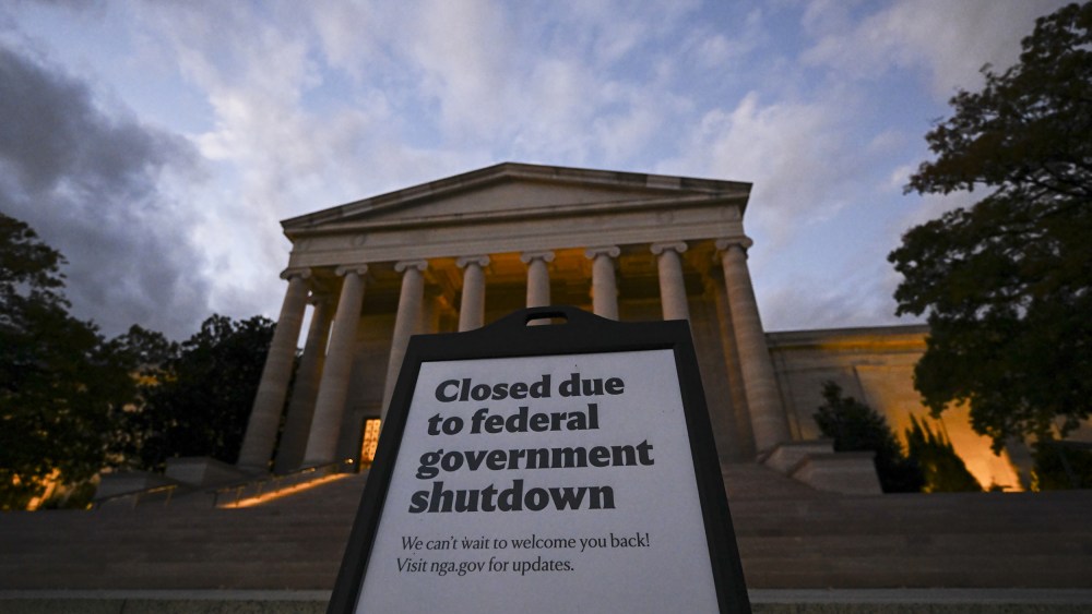 A view of a "closed sign" as the 23rd day of the ongoing federal government shutdown.