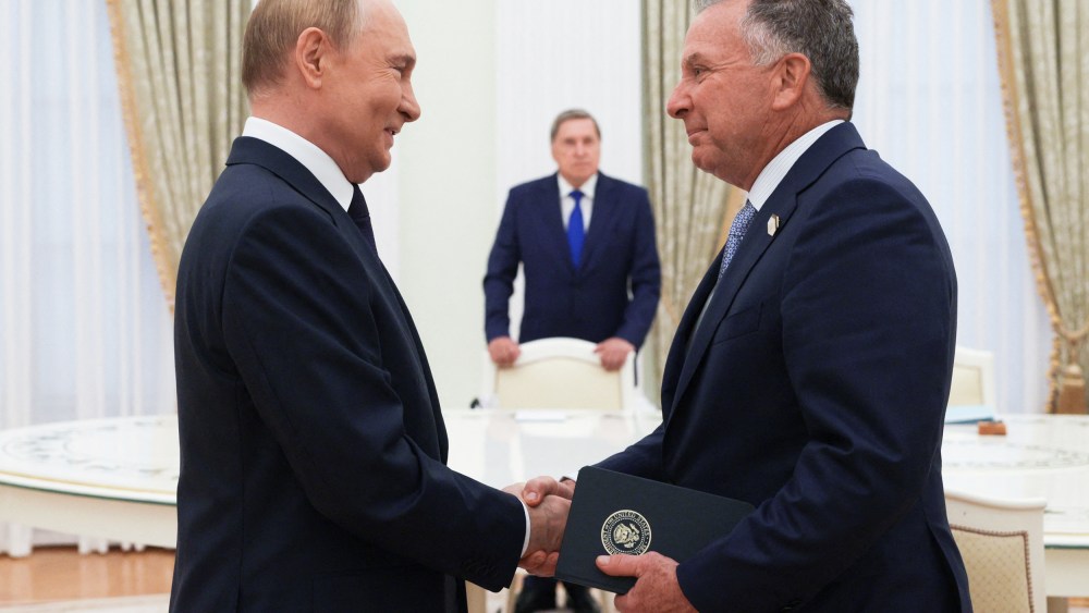 Vladimir Putin and Steve Witkoff.