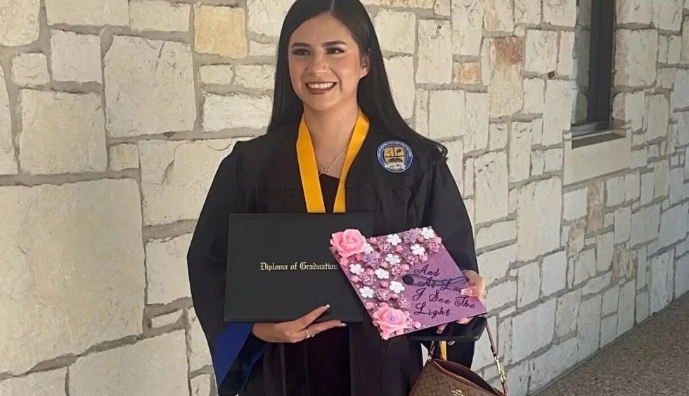 Any Lucia López Belloza celebrates her high school graduation in Texas.