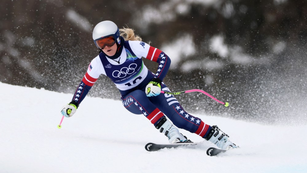 Lindsey Vonn skis.